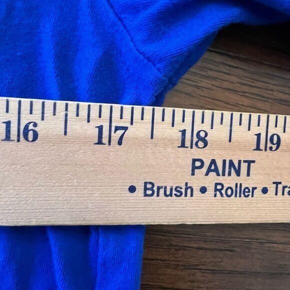 Nike Blue and silver metallic logo unisex T-shirt. Size Small. - Picture 5 of 7